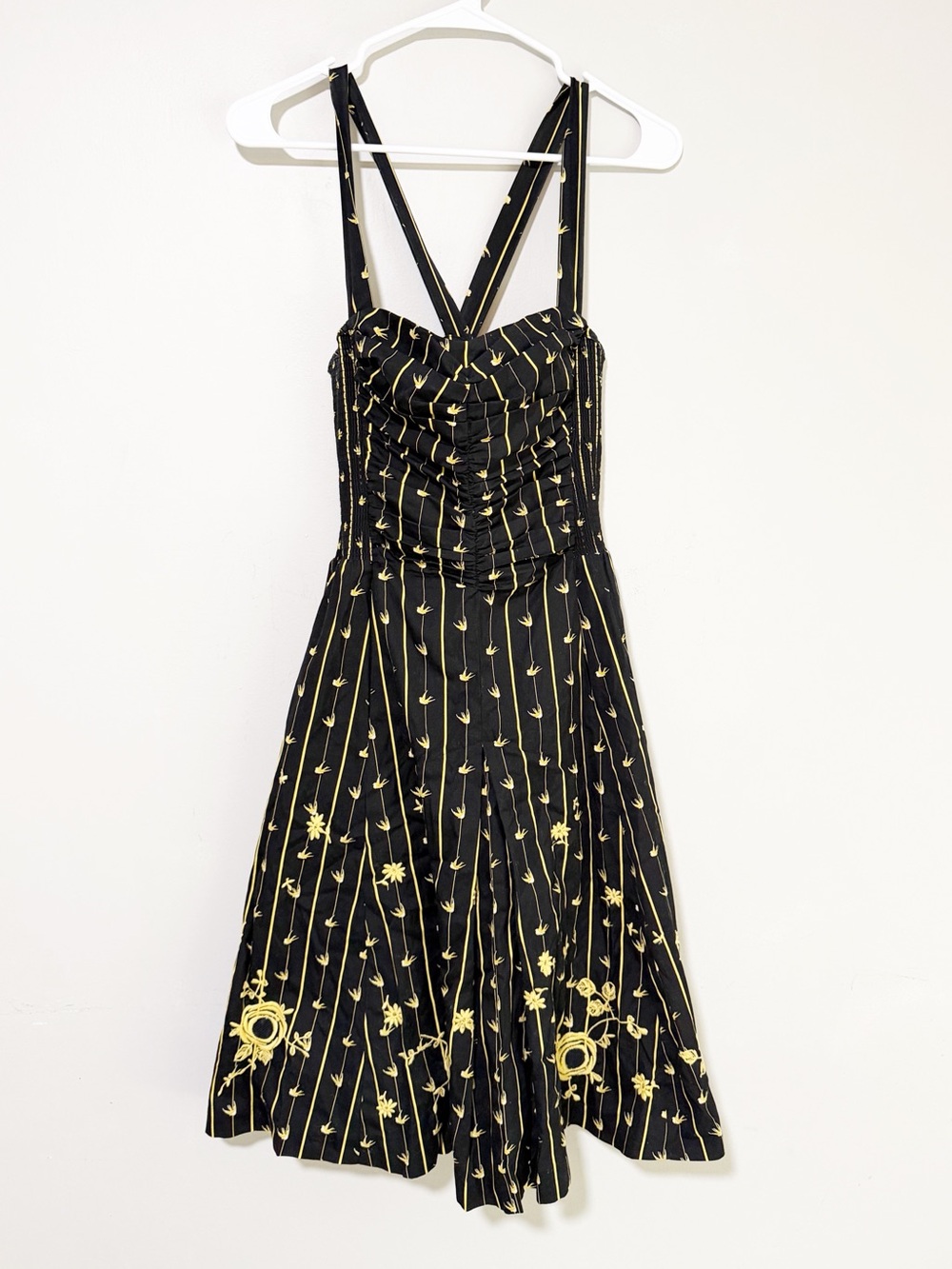 Anthropologie moulinette soeurs ruched martins embroidered bird midi dress